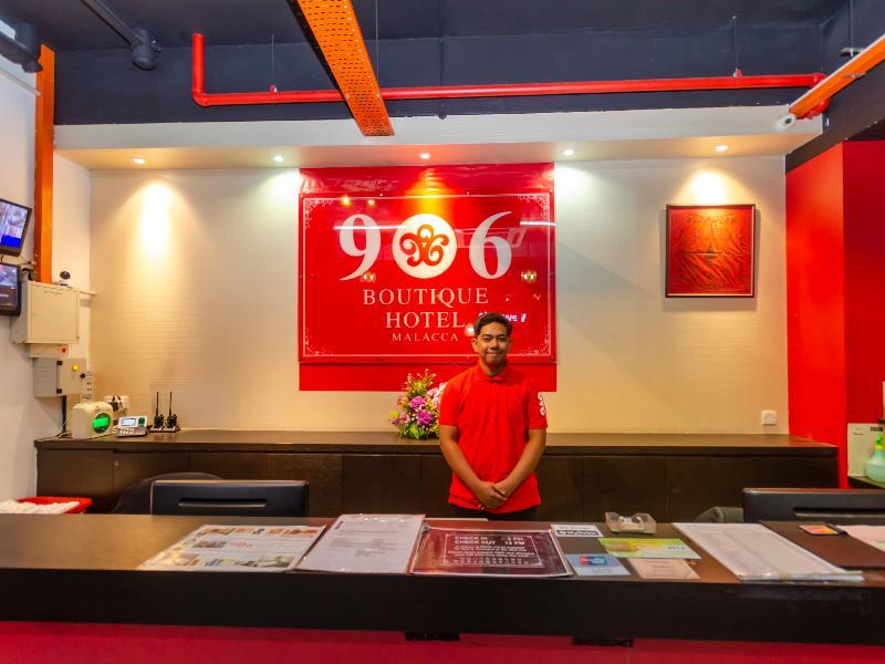 Oyo 1164 Hotel 906 Kota Laksamana Malacca Bagian luar foto